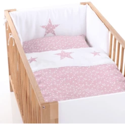 Babybay ® Kinderbeddengoed Piqué, Bessen Sterren Wit Met Applicatie Ster 100 X 135 Cm -NL Beddengoed Verkoopwinkel babybay kinderbeddengoed pique bessen sterren wit met applicatie ster 100 x 135 cm a311660 3