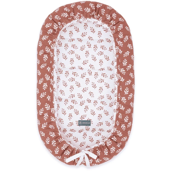 Emma & Noah Knuffel Nest Floral Mocca 4 Emma & Noah Knuffel Nest Floral Mocca - Afbeelding 2