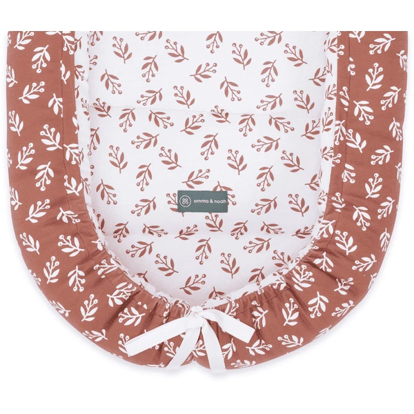 Emma & Noah Knuffel Nest Floral Mocca 7 Emma & Noah Knuffel Nest Floral Mocca - Afbeelding 5