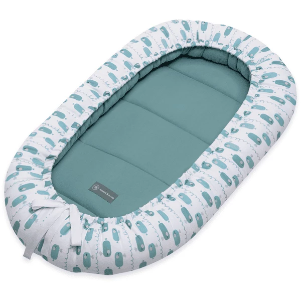 Emma & Noah Knuffel Nest Walvis Blauw 3 Emma & Noah Knuffel Nest Walvis Blauw