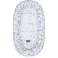 Emma & Noah Knuffel Nest Zuigtabletten Grijs -NL Beddengoed Verkoopwinkel emma amp noah knuffel nest zuigtabletten grijs a347301 1