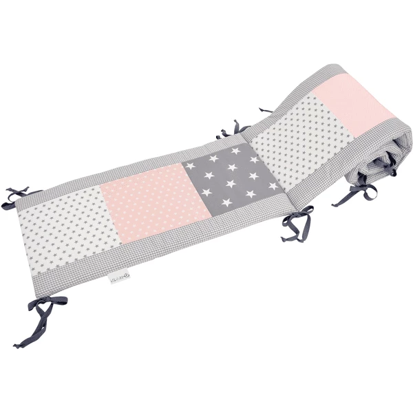 Ullenboom Patchwork-Nestje Voor Babybed 140x70 Cm Roze Grijs (420 Cm Rondom) 6 Ullenboom Patchwork-Nestje Voor Babybed 140x70 Cm Roze Grijs (420 Cm Rondom) - Afbeelding 4